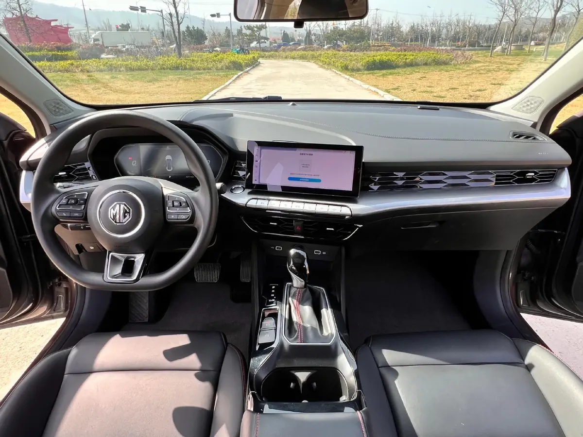 2023 MG 5 1.5L 129HP L4 CVT,autocango,china used car exporter,china ev exporter,chinese used car exporter,chinese used ev exporter