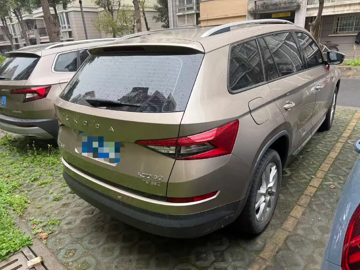 2018 Skoda Kodiak 1.8T 180HP L4 7DCT,autocango,china used car exporter,china ev exporter,chinese used car exporter,chinese used ev exporter