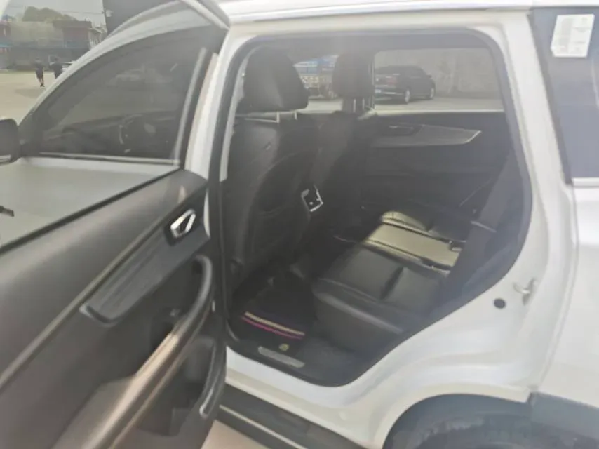 2020 Chery Tiggo 8 1.6T 197HP L4 7DCT,autocango,china used car exporter,china ev exporter,chinese used car exporter,chinese used ev exporter