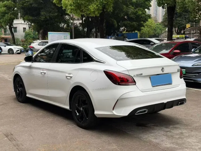 2021 MG 5 1.5T 173HP L4 7DCT,autocango,china used car exporter,china ev exporter,chinese used car exporter,chinese used ev exporter