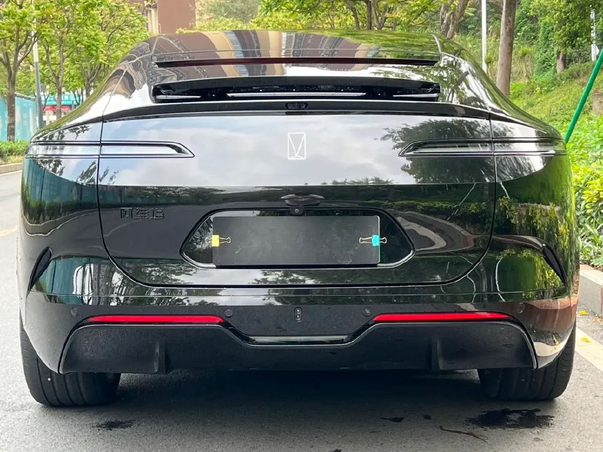 2025 Avatr 12 BEV,autocango,china used car exporter,china ev exporter,chinese used car exporter,chinese used ev exporter