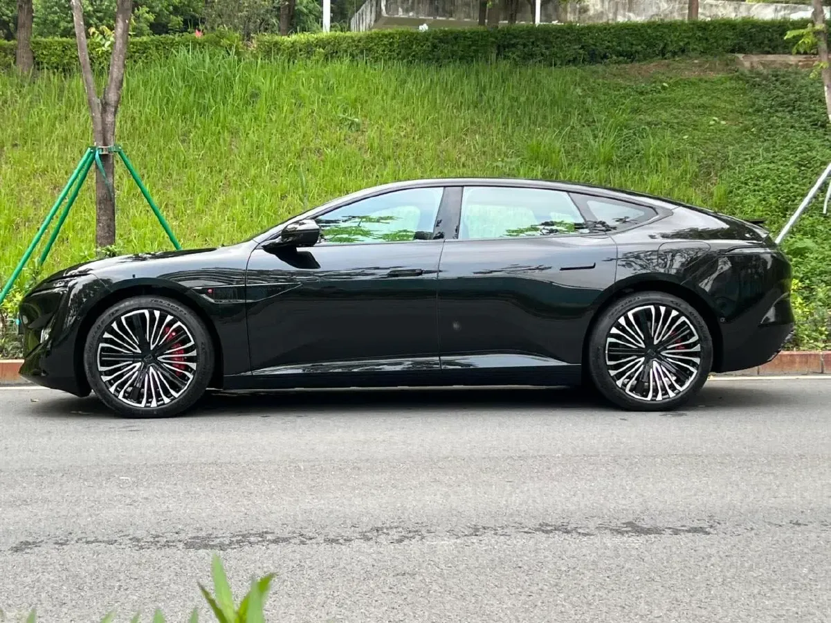 2025 Avatr 12 BEV,autocango,china used car exporter,china ev exporter,chinese used car exporter,chinese used ev exporter