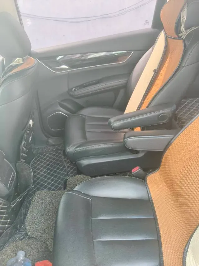 2018 BYD Song MAX 1.5T 154HP L4 6DCT,autocango,china used car exporter,china ev exporter,chinese used car exporter,chinese used ev exporter