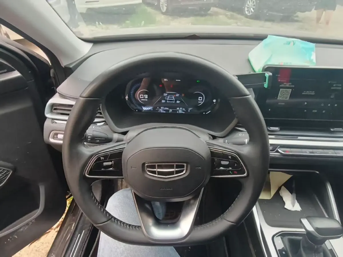 2022 Geely Emgrand 1.5L 114HP L4 CVT,autocango,china used car exporter,china ev exporter,chinese used car exporter,chinese used ev exporter