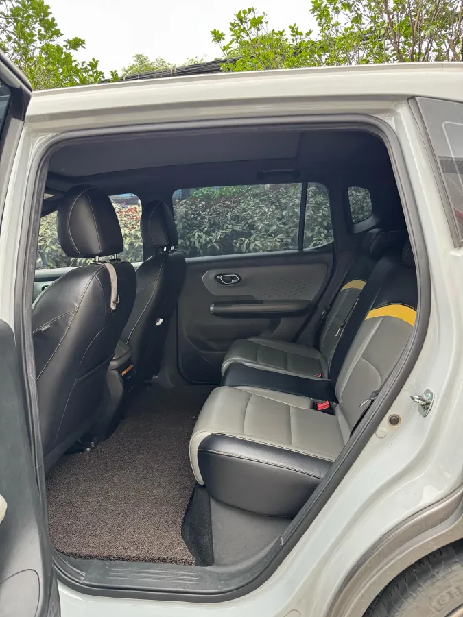 2022 Geely Okavango 1.8T 184HP L4 7DCT,autocango,china used car exporter,china ev exporter,chinese used car exporter,chinese used ev exporter