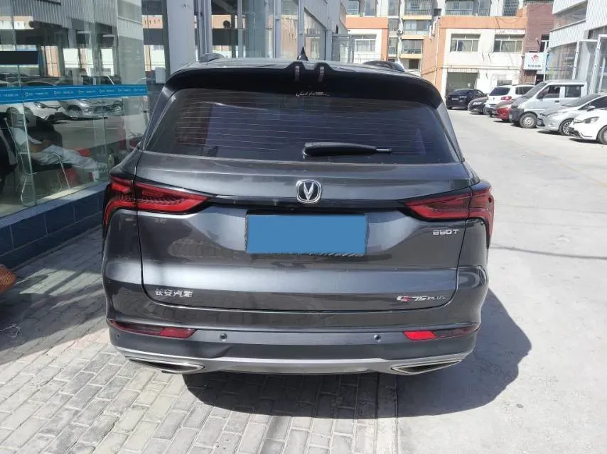2021 ChangAn CS75 Plus 1.5T 178HP L4 6AT,autocango,china used car exporter,china ev exporter,chinese used car exporter,chinese used ev exporter