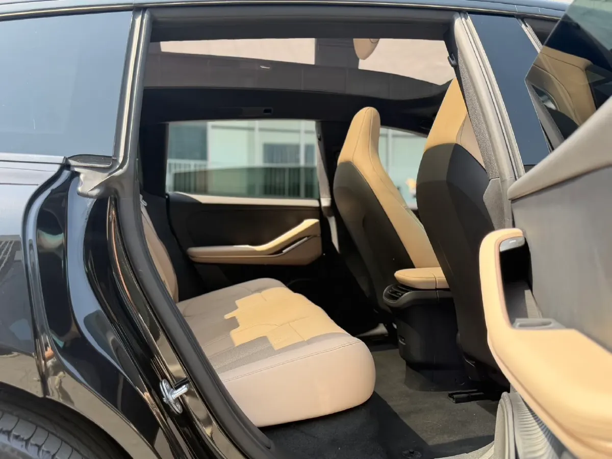 2024 NIO ET5T BEV 100KWH,autocango,china used car exporter,china ev exporter,chinese used car exporter,chinese used ev exporter