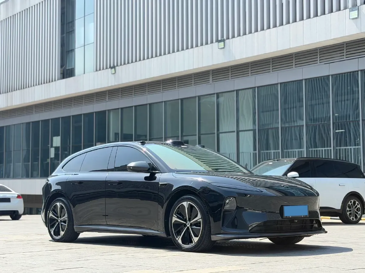 2024 NIO ET5T BEV 100KWH,autocango,china used car exporter,china ev exporter,chinese used car exporter,chinese used ev exporter