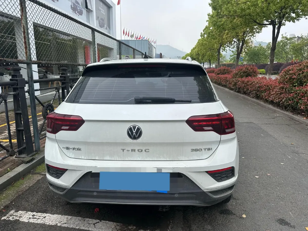 2022 Volkswagen T-Roc 1.4T 150HP L4 7DCT,autocango,china used car exporter,china ev exporter,chinese used car exporter,chinese used ev exporter