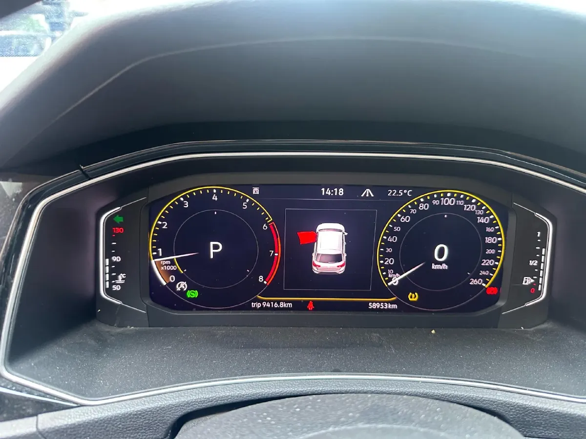 2022 Volkswagen T-Roc 1.4T 150HP L4 7DCT,autocango,china used car exporter,china ev exporter,chinese used car exporter,chinese used ev exporter