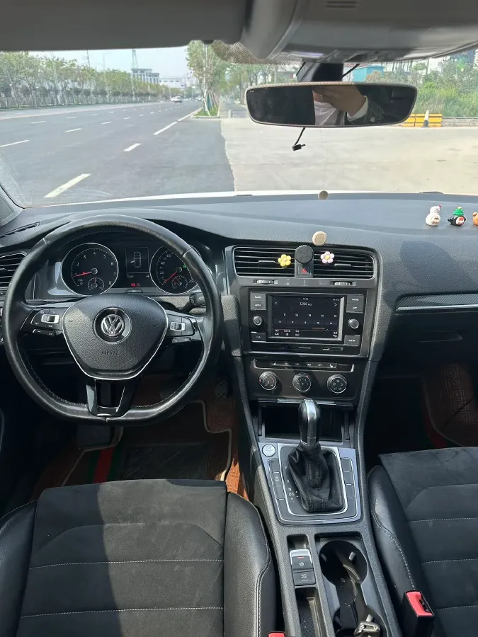 2018 Volkswagen Golf 1.4T 131HP L4 7DCT,autocango,china used car exporter,china ev exporter,chinese used car exporter,chinese used ev exporter