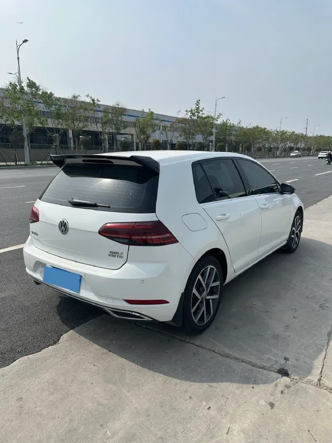 2018 Volkswagen Golf 1.4T 131HP L4 7DCT,autocango,china used car exporter,china ev exporter,chinese used car exporter,chinese used ev exporter