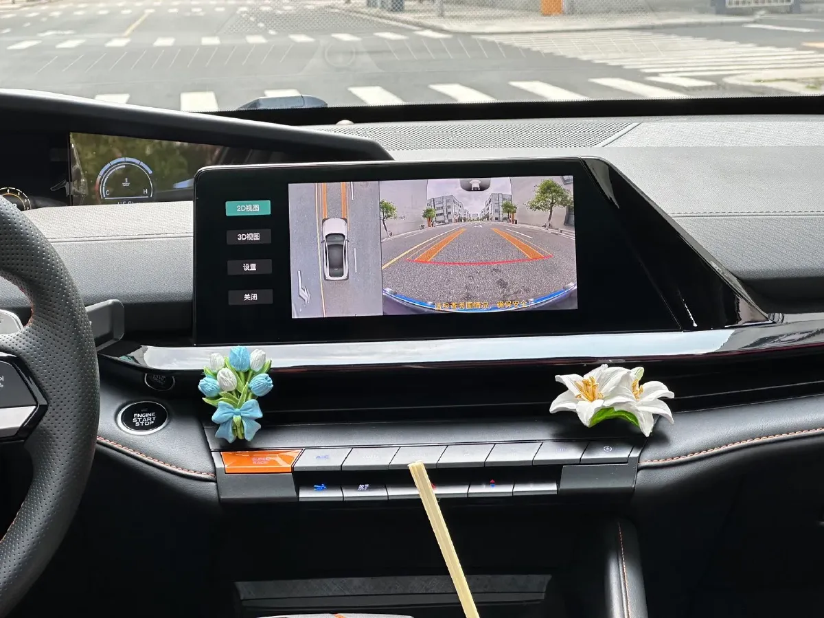 2023 ChangAn UNI-V 1.5T 188HP L4 7DCT,autocango,china used car exporter,china ev exporter,chinese used car exporter,chinese used ev exporter