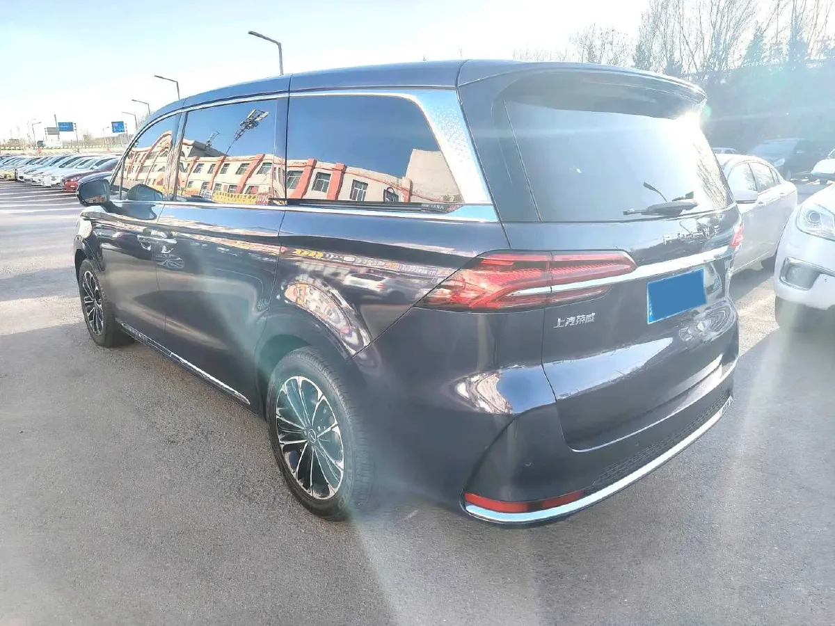 2021 Roewe iMAX8 2.0T 234HP L4 8AT,autocango,china used car exporter,china ev exporter,chinese used car exporter,chinese used ev exporter