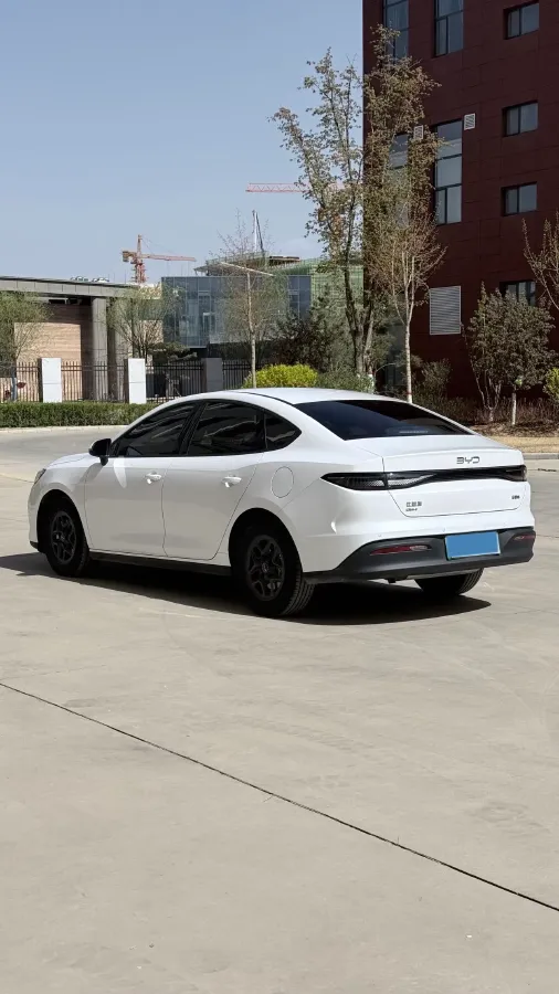 2025 BYD Seal05 DM-i 1.5L 101HP L4 E-CVT PHEV 7.68KWH,autocango,china used car exporter,china ev exporter,chinese used car exporter,chinese used ev exporter