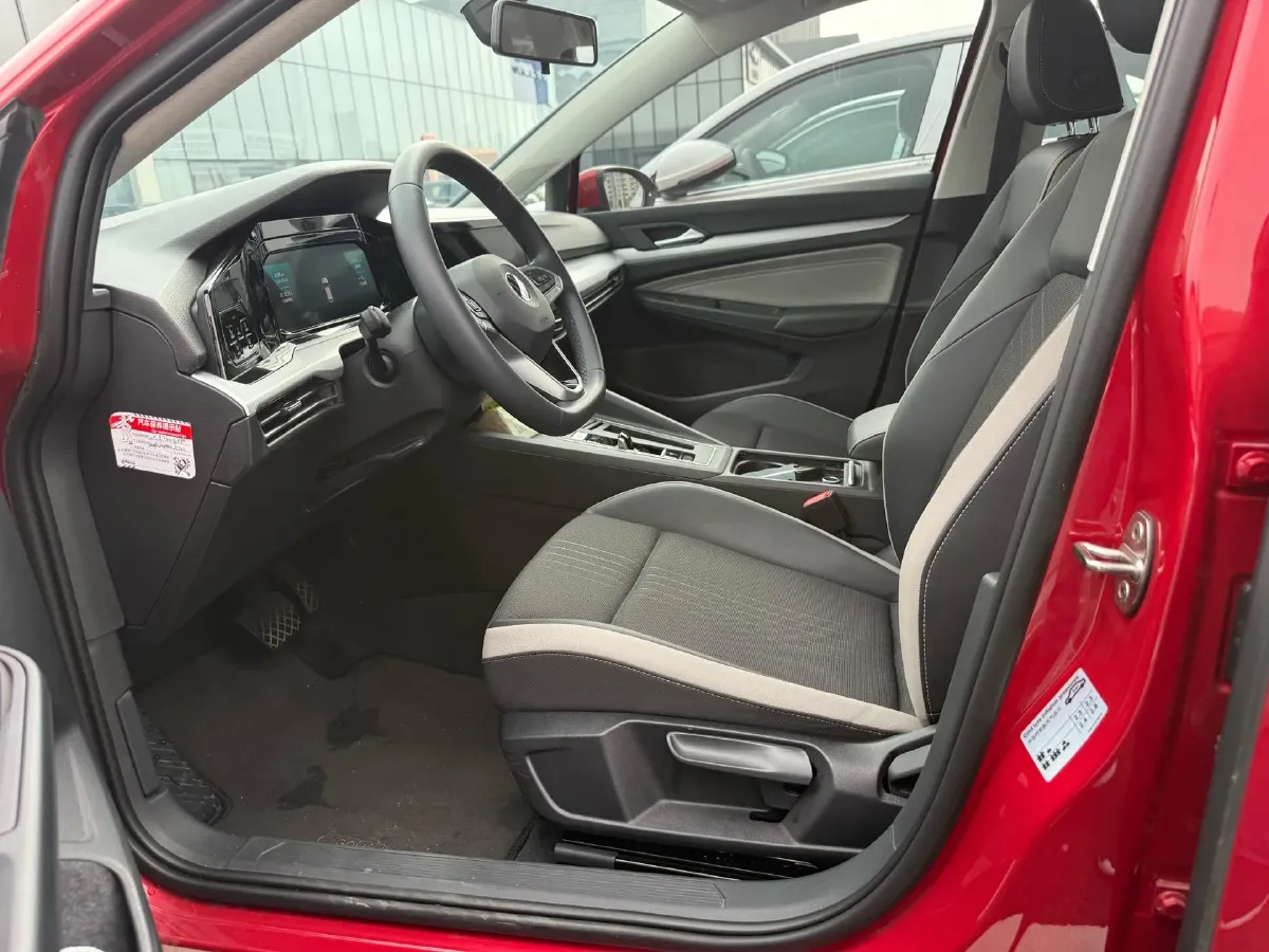 2023 Volkswagen Golf 1.4T 150HP L4 7DCT,autocango,china used car exporter,china ev exporter,chinese used car exporter,chinese used ev exporter