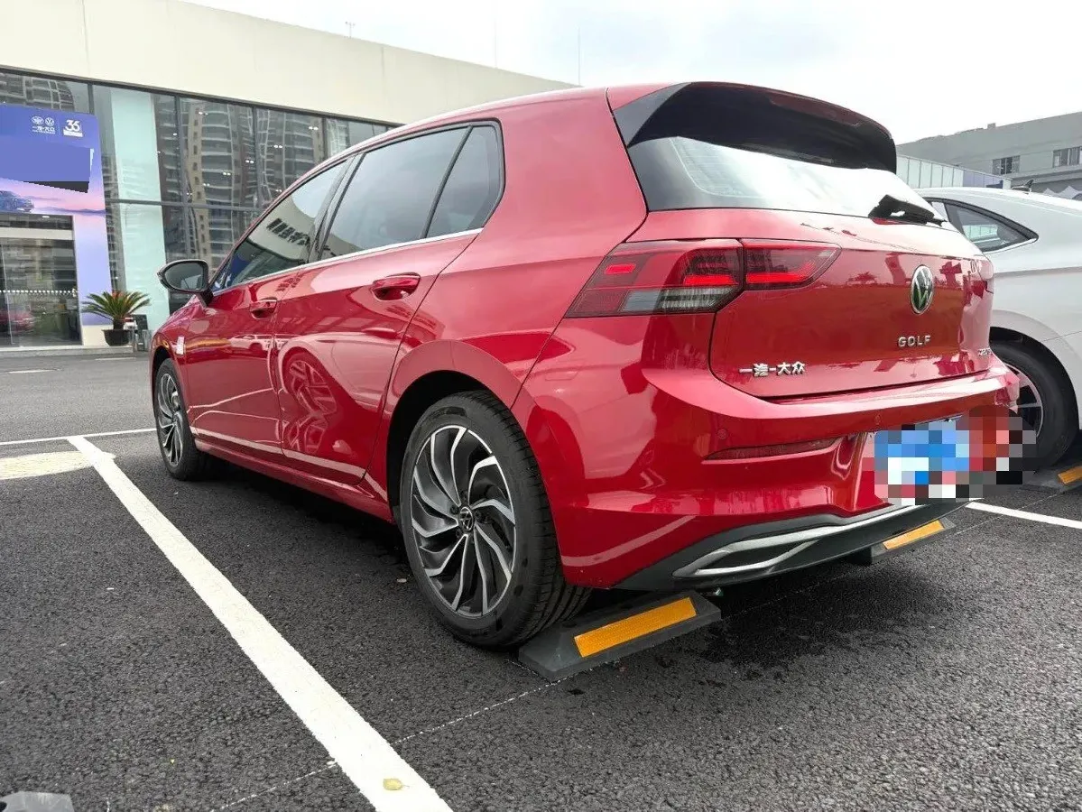 2023 Volkswagen Golf 1.4T 150HP L4 7DCT,autocango,china used car exporter,china ev exporter,chinese used car exporter,chinese used ev exporter