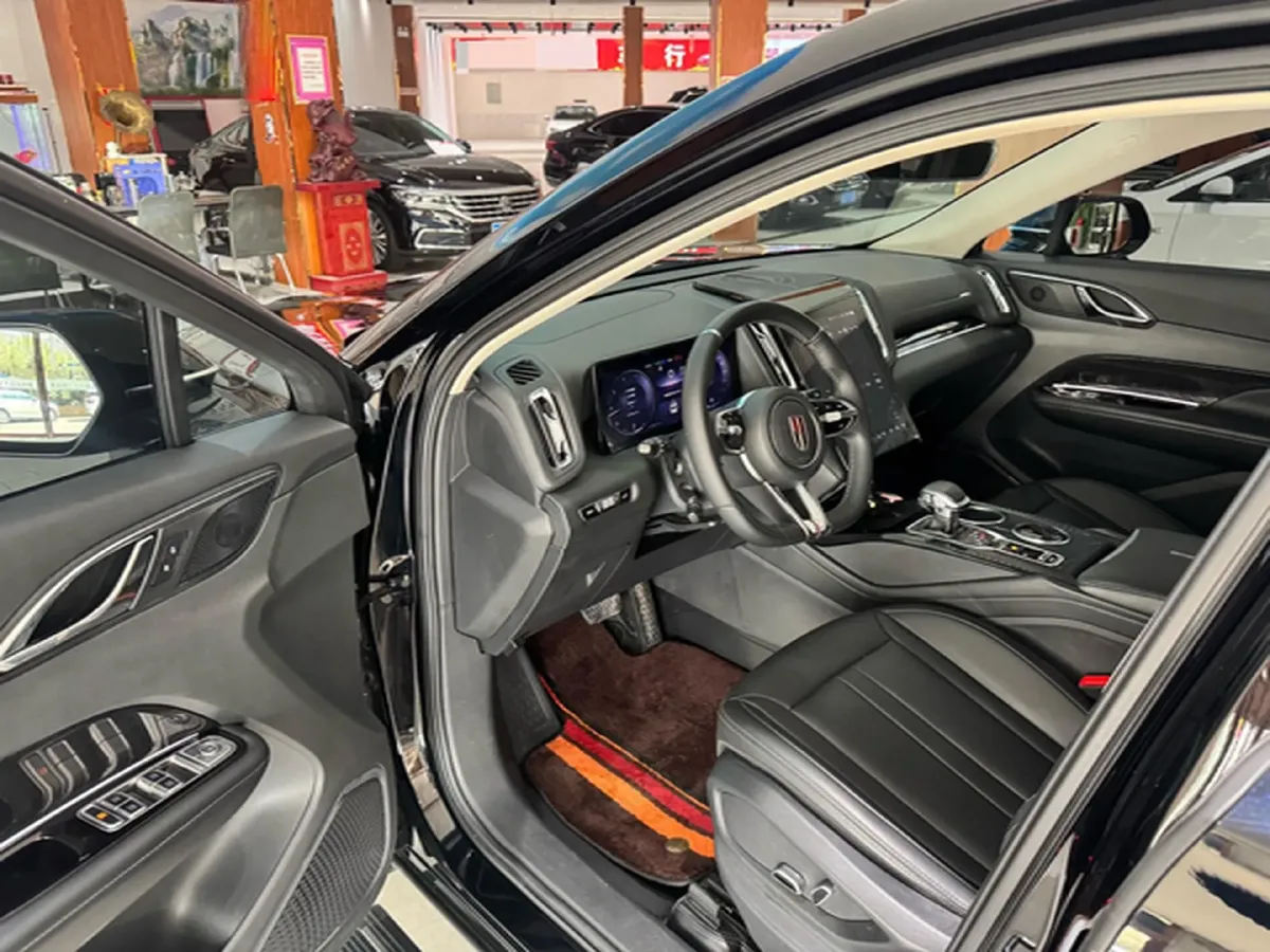 2023 HongQi HS3 1.5T 169HP L4 1DHT Hybrid 1.83KWH,autocango,china used car exporter,china ev exporter,chinese used car exporter,chinese used ev exporter