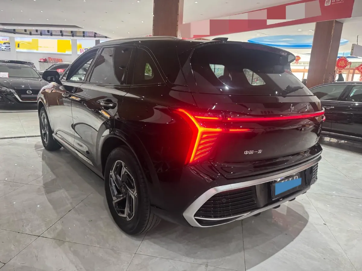 2023 HongQi HS3 1.5T 169HP L4 1DHT Hybrid 1.83KWH,autocango,china used car exporter,china ev exporter,chinese used car exporter,chinese used ev exporter