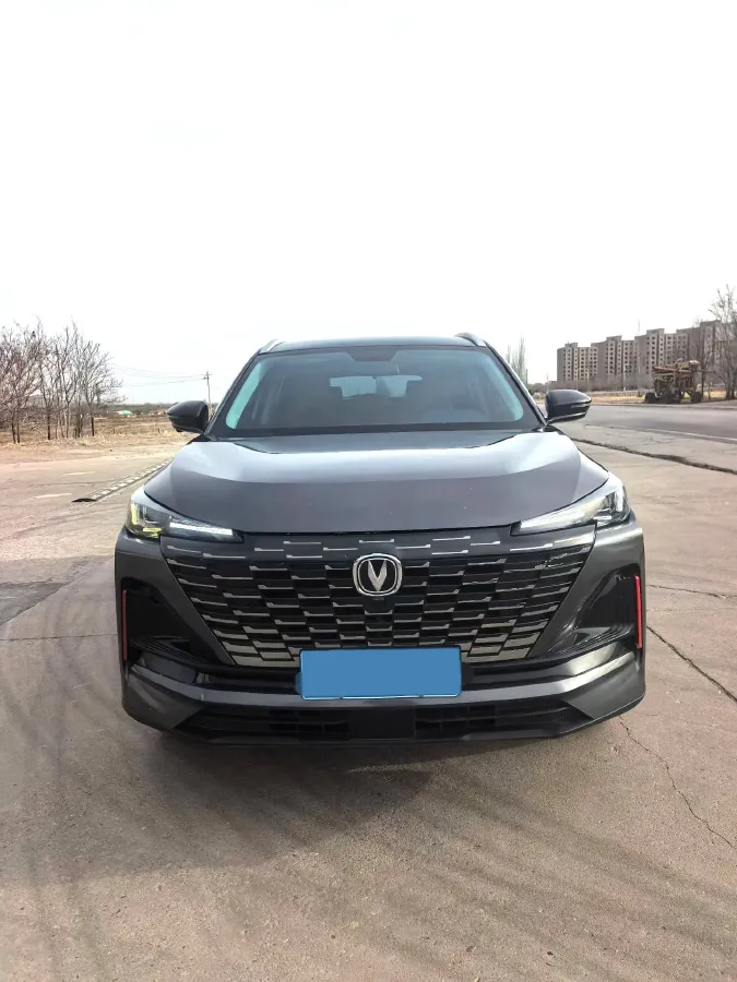 2022 ChangAn Oshan X7 Plus 1.5T 188HP L4 7DCT,autocango,china used car exporter,china ev exporter,chinese used car exporter,chinese used ev exporter