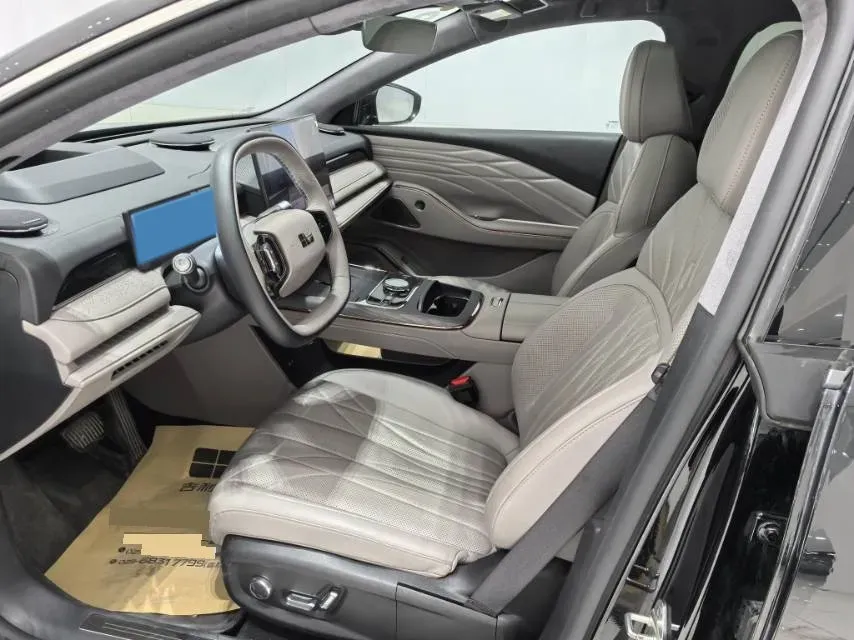 2025 Geely Galaxy Starshine 8 1.5T 163HP L4 3DHT PHEV 27.69KWH,autocango,china used car exporter,china ev exporter,chinese used car exporter,chinese used ev exporter