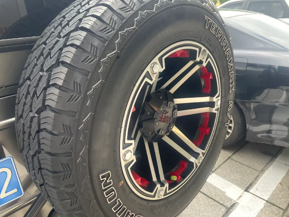 2020 BAW 212 2.4T 211HP L4 6MT,autocango,china used car exporter,china ev exporter,chinese used car exporter,chinese used ev exporter