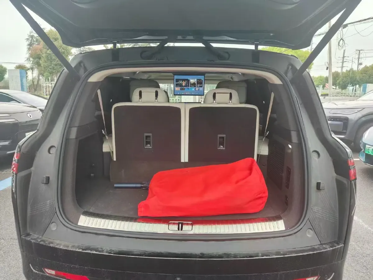 2025 Denza D9 1.5T 156HP L4 E-CVT PHEV 40KWH,autocango,china used car exporter,china ev exporter,chinese used car exporter,chinese used ev exporter