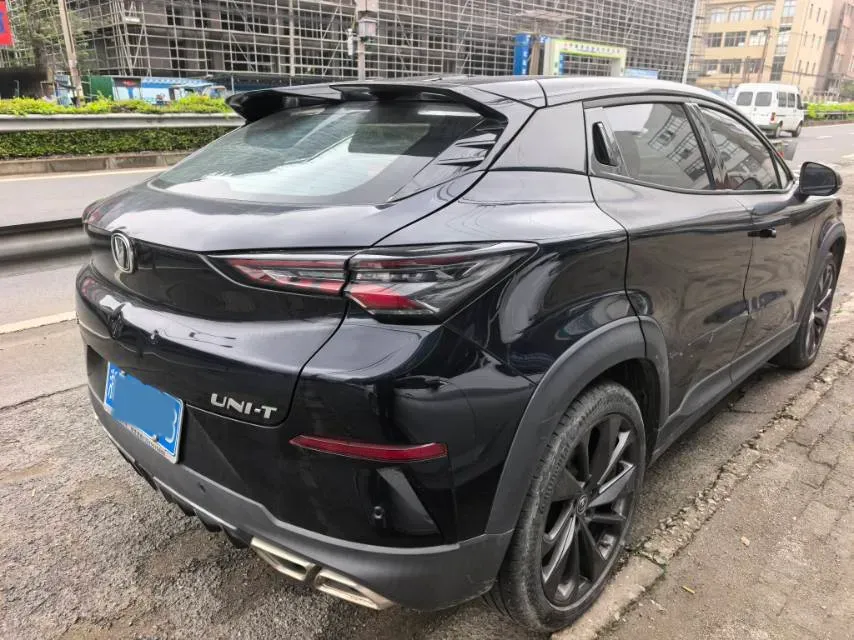 2020 ChangAn UNI-T 1.5T 180HP L4 7DCT,autocango,china used car exporter,china ev exporter,chinese used car exporter,chinese used ev exporter