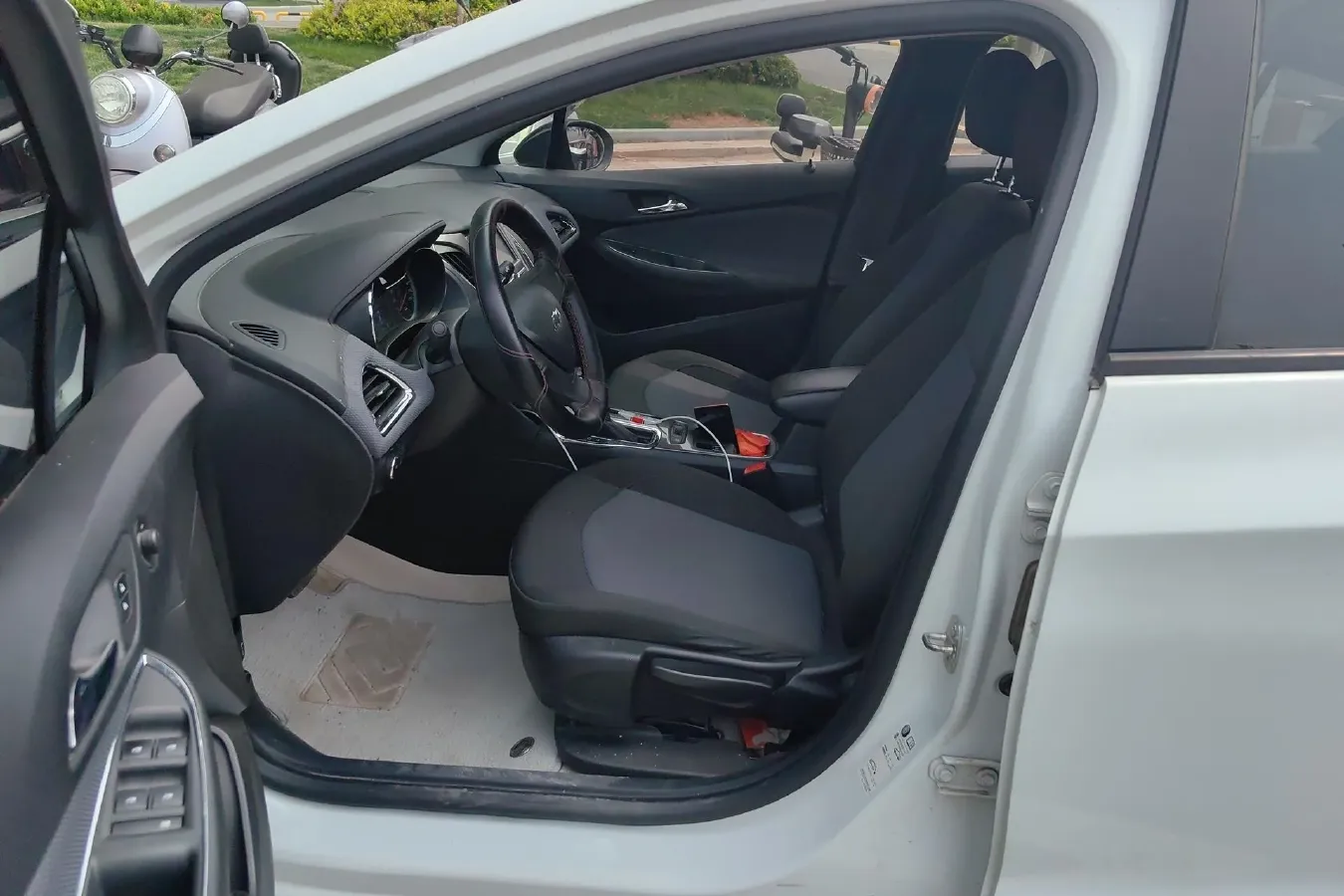 2018 Chevrolet Cruze 1.5L 114HP L4 6AT,autocango,china used car exporter,china ev exporter,chinese used car exporter,chinese used ev exporter