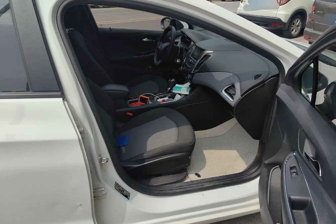 2018 Chevrolet Cruze 1.5L 114HP L4 6AT,autocango,china used car exporter,china ev exporter,chinese used car exporter,chinese used ev exporter