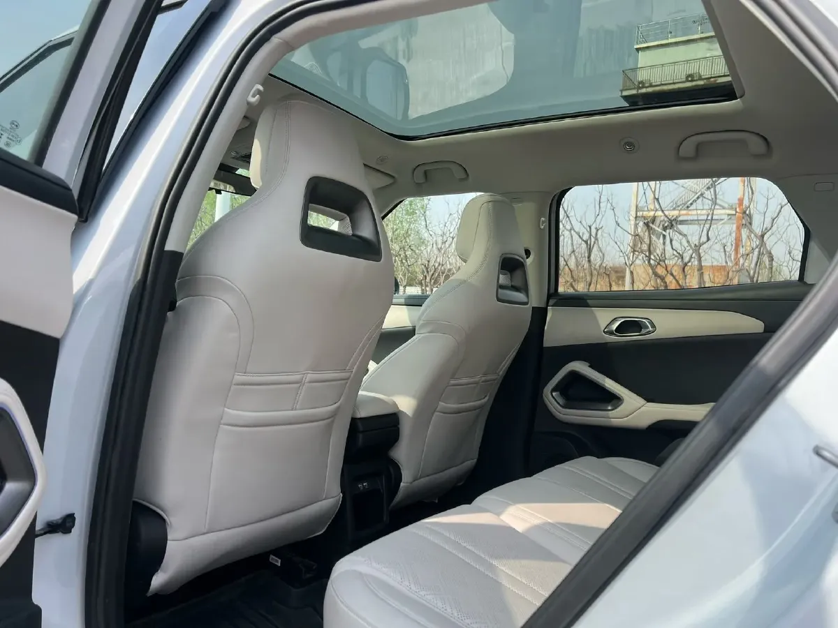 2024 BYD YuanUP BEV 45.12KWH,autocango,china used car exporter,china ev exporter,chinese used car exporter,chinese used ev exporter