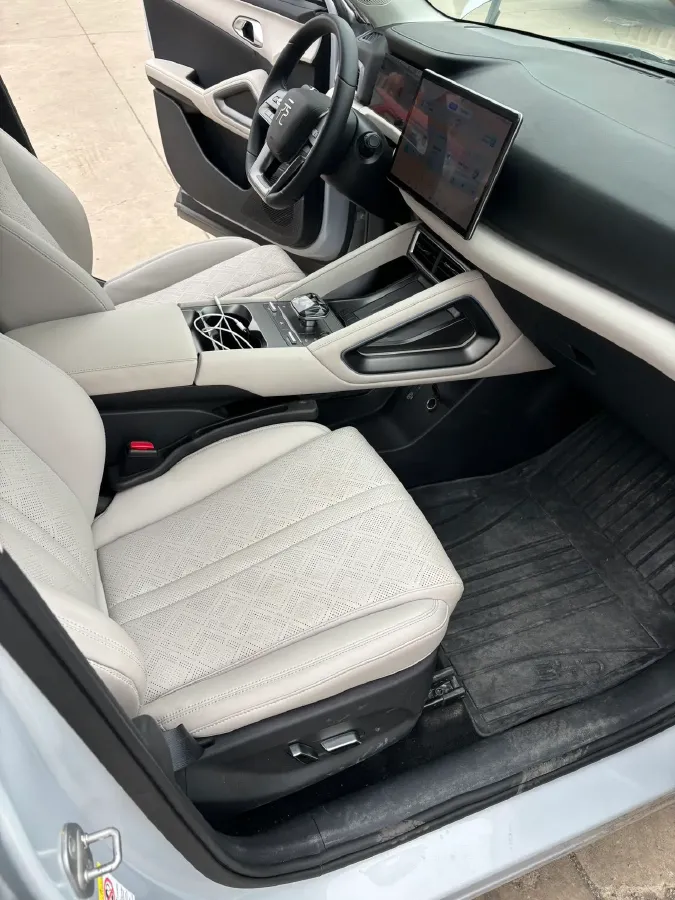 2024 BYD YuanUP BEV 45.12KWH,autocango,china used car exporter,china ev exporter,chinese used car exporter,chinese used ev exporter