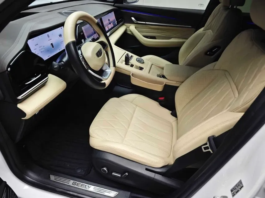 2025 Geely Monjaro 2.0T 238HP L4 8AT,autocango,china used car exporter,china ev exporter,chinese used car exporter,chinese used ev exporter