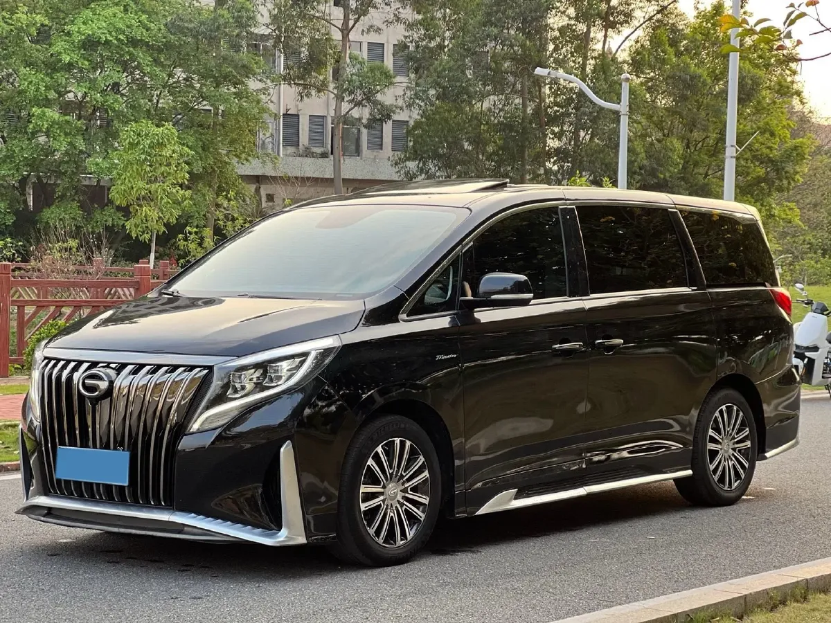 2021 GAC Trumpchi M8 2.0T 252HP L4 8AT,autocango,china used car exporter,china ev exporter,chinese used car exporter,chinese used ev exporter