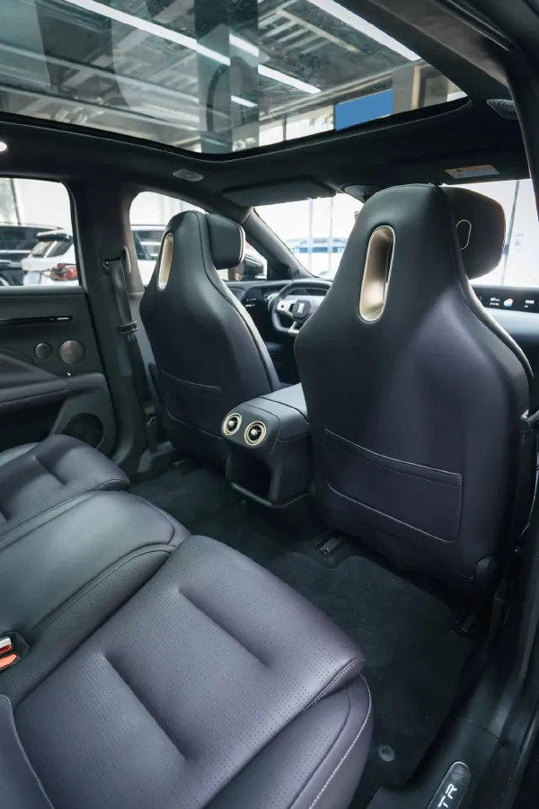 2024 Avatr 07 1.5T 156HP L4 REEV 39.05KWH,autocango,china used car exporter,china ev exporter,chinese used car exporter,chinese used ev exporter