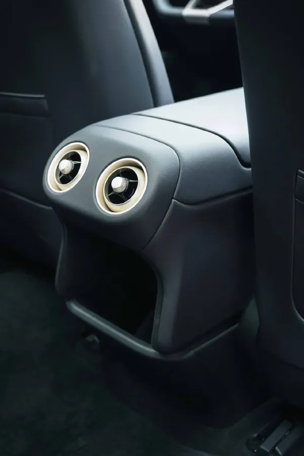 2024 Avatr 07 1.5T 156HP L4 REEV 39.05KWH,autocango,china used car exporter,china ev exporter,chinese used car exporter,chinese used ev exporter