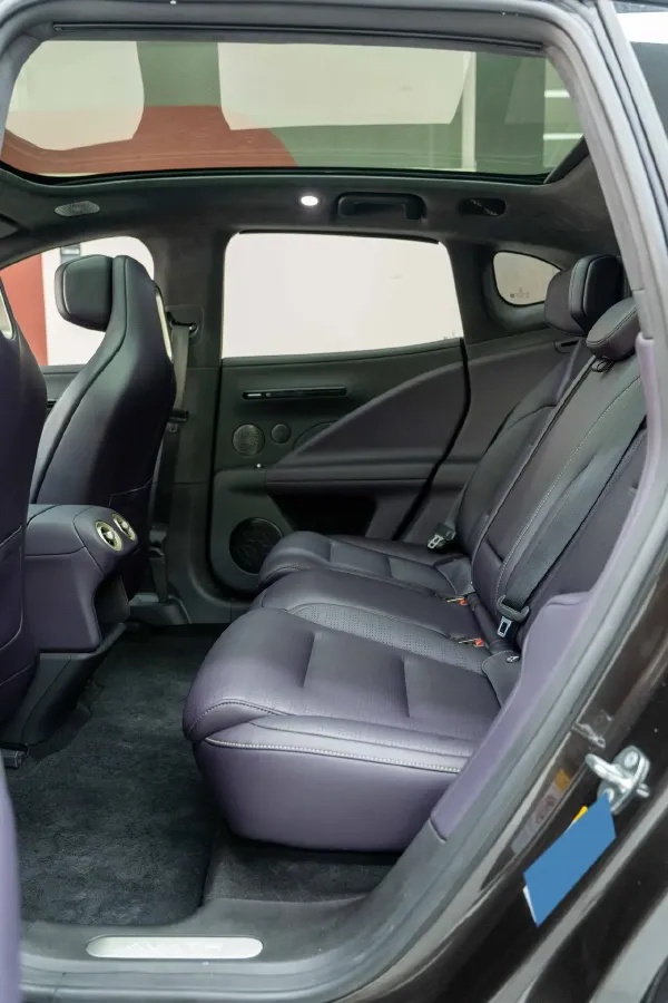 2024 Avatr 07 1.5T 156HP L4 REEV 39.05KWH,autocango,china used car exporter,china ev exporter,chinese used car exporter,chinese used ev exporter