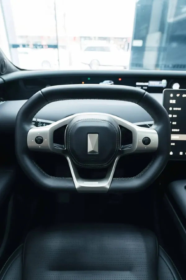 2024 Avatr 07 1.5T 156HP L4 REEV 39.05KWH,autocango,china used car exporter,china ev exporter,chinese used car exporter,chinese used ev exporter