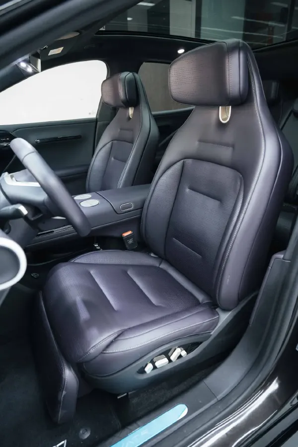 2024 Avatr 07 1.5T 156HP L4 REEV 39.05KWH,autocango,china used car exporter,china ev exporter,chinese used car exporter,chinese used ev exporter