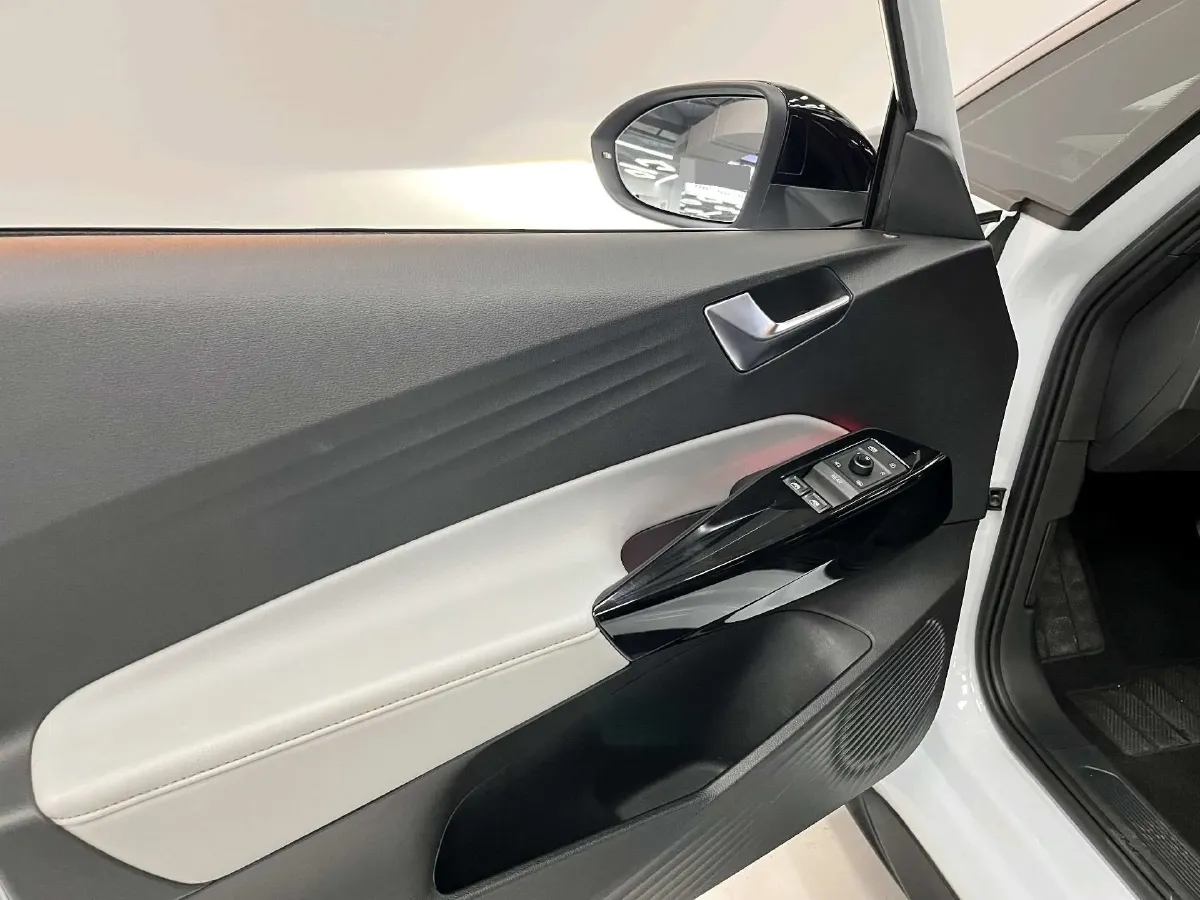 2021 Volkswagen ID.3 BEV 57.3KWH,autocango,china used car exporter,china ev exporter,chinese used car exporter,chinese used ev exporter