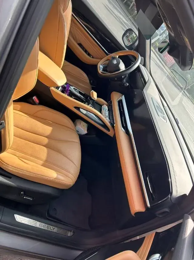 2024 Geely Monjaro 1.5T 163HP L4 3DHT Hybrid,autocango,china used car exporter,china ev exporter,chinese used car exporter,chinese used ev exporter