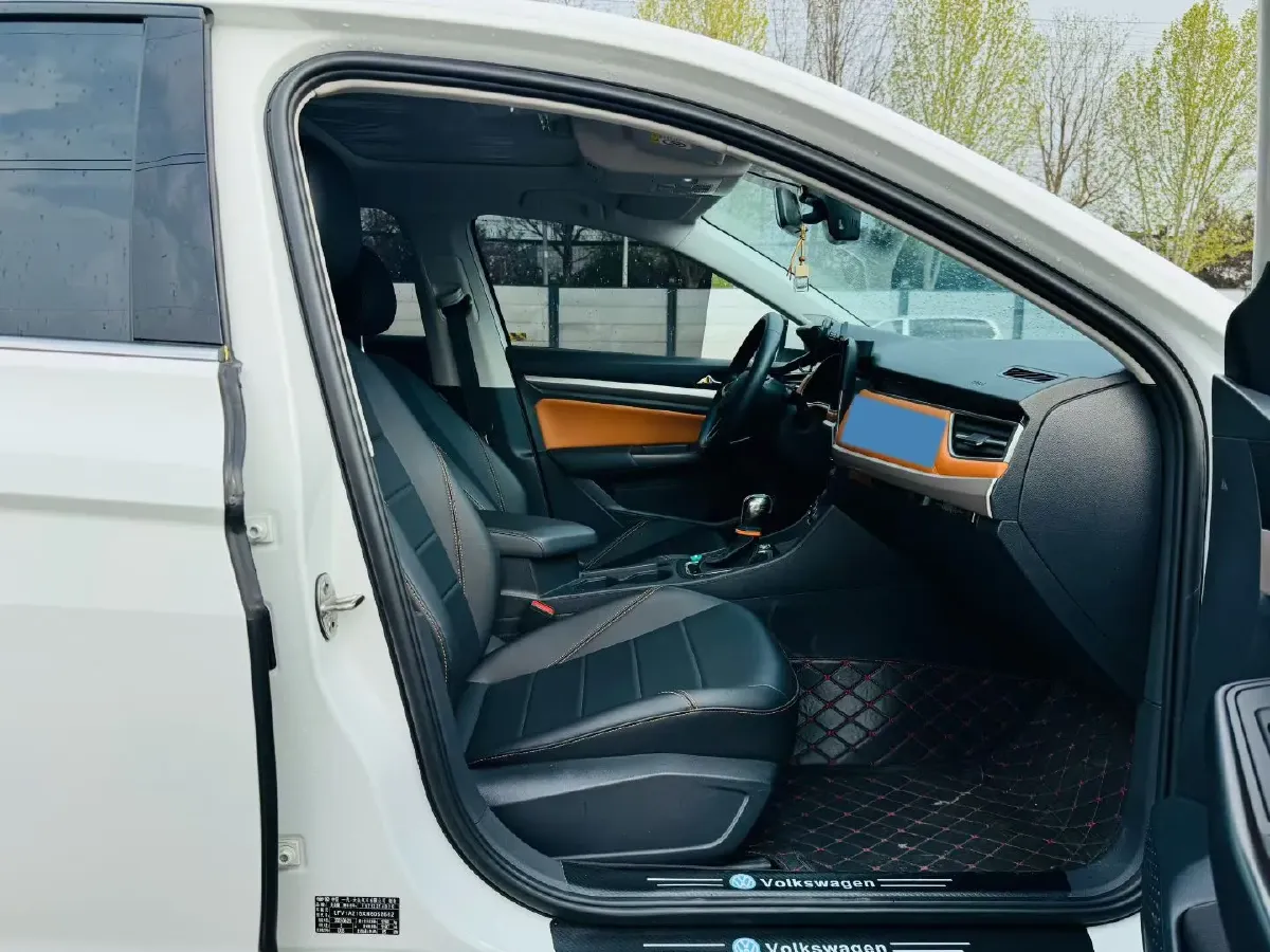 2023 Volkswagen Bora 1.2T 116HP L4 7DCT,autocango,china used car exporter,china ev exporter,chinese used car exporter,chinese used ev exporter