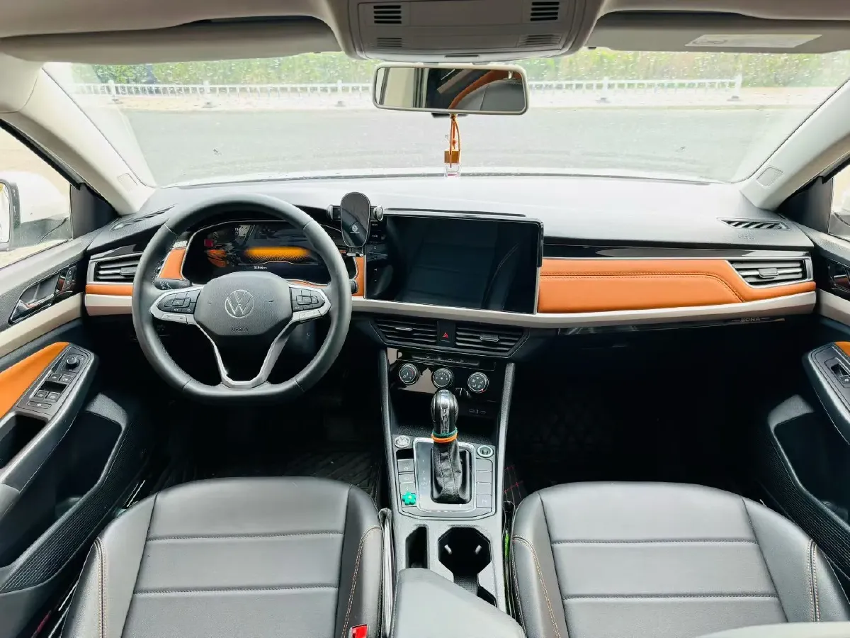 2023 Volkswagen Bora 1.2T 116HP L4 7DCT,autocango,china used car exporter,china ev exporter,chinese used car exporter,chinese used ev exporter