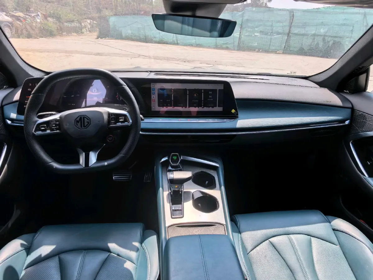 2023 MG 7 1.5T 188HP L4 7DCT,autocango,china used car exporter,china ev exporter,chinese used car exporter,chinese used ev exporter