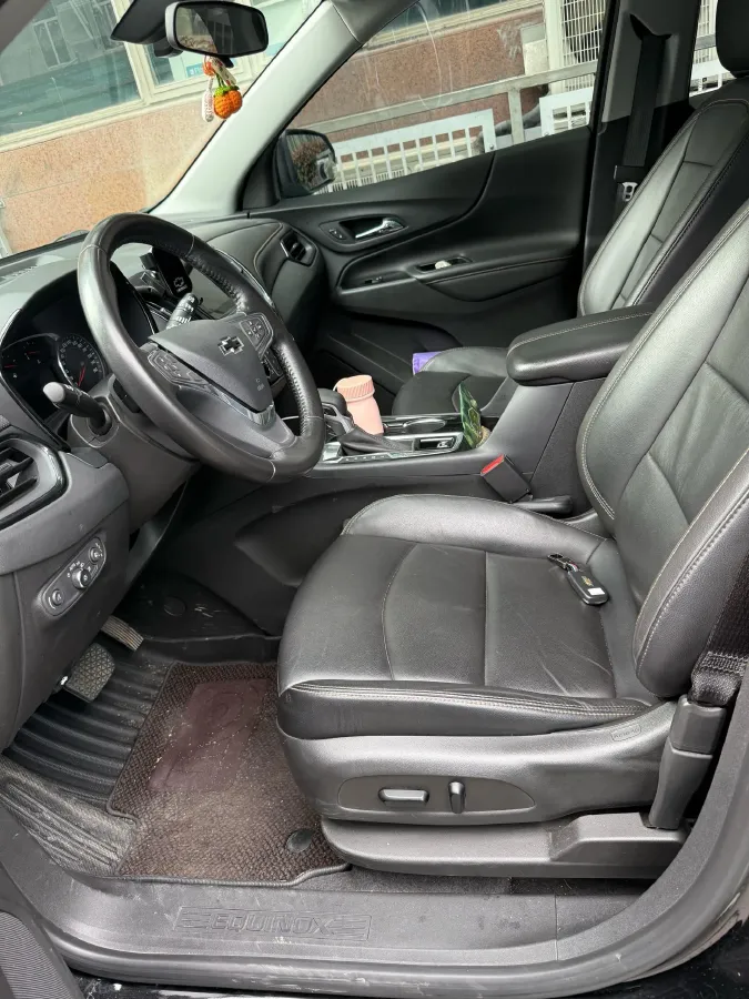 2021 Chevrolet Equinox 1.5T 169HP L4 6AT,autocango,china used car exporter,china ev exporter,chinese used car exporter,chinese used ev exporter