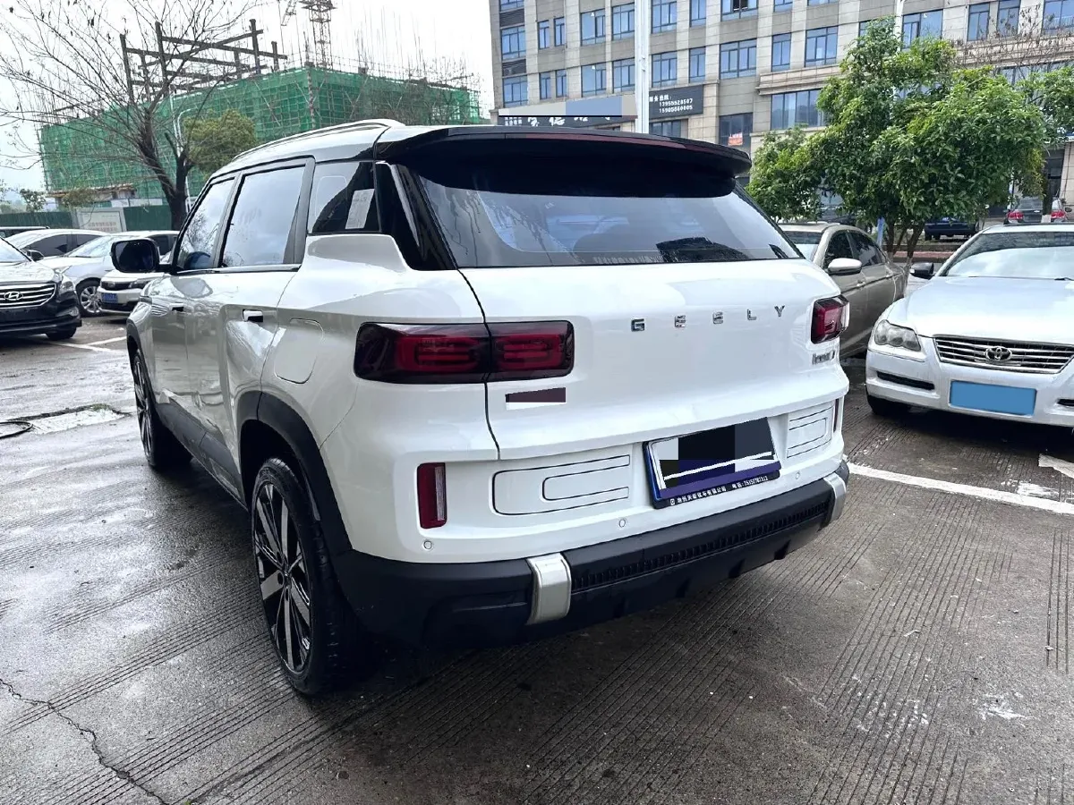 2023 Geely ICON 1.5T 181HP L4 7DCT,autocango,china used car exporter,china ev exporter,chinese used car exporter,chinese used ev exporter