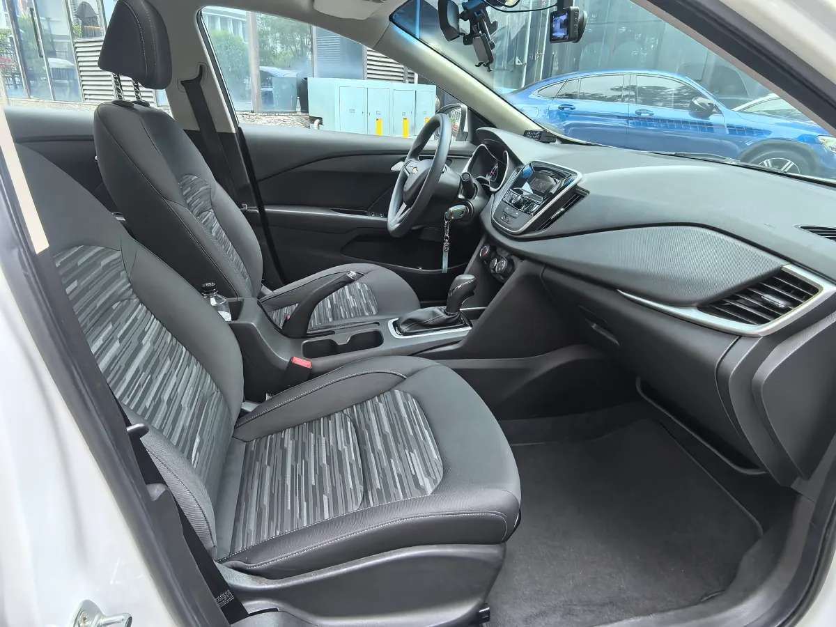 2019 Chevrolet Cavalier 1.5L 113HP L4 6AT,autocango,china used car exporter,china ev exporter,chinese used car exporter,chinese used ev exporter