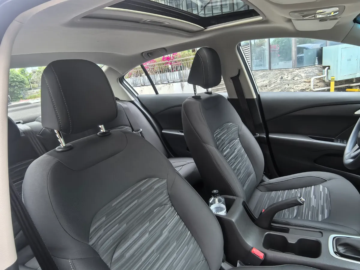 2019 Chevrolet Cavalier 1.5L 113HP L4 6AT,autocango,china used car exporter,china ev exporter,chinese used car exporter,chinese used ev exporter