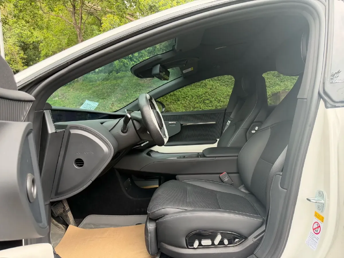 2025 Avatr 12 BEV 94.53KWH,autocango,china used car exporter,china ev exporter,chinese used car exporter,chinese used ev exporter