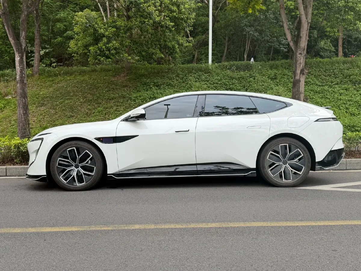 2025 Avatr 12 BEV 94.53KWH,autocango,china used car exporter,china ev exporter,chinese used car exporter,chinese used ev exporter